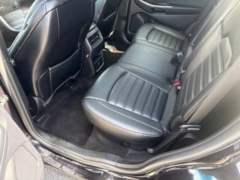 2020 Ford Edge