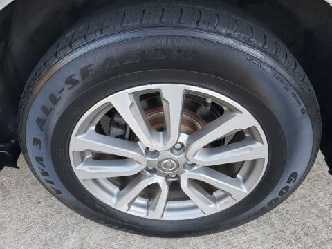 2014 Nissan Pathfinder SL