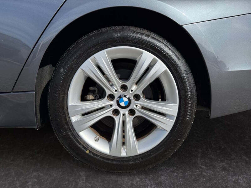 2018 BMW 3 Series 330i