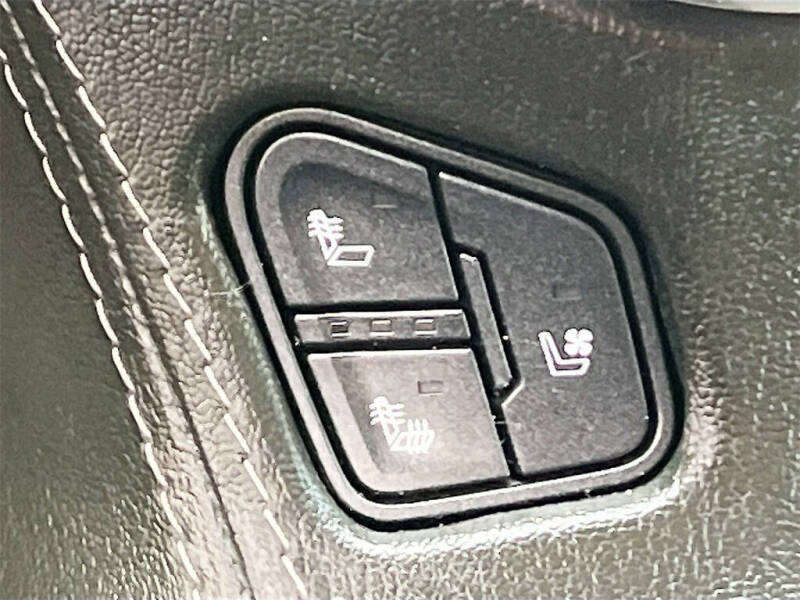 2020 GMC Yukon XL SLT