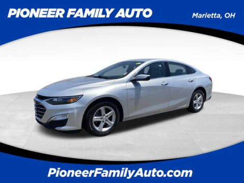 2020 Chevrolet Malibu for sale at Pioneer Family Preowned Autos of WILLIAMSTOWN in Williamstown WV