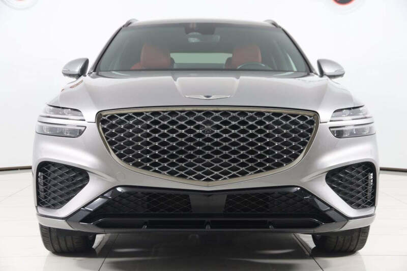 2023 Genesis GV70 2.5T Standard