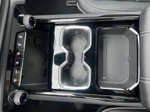 2025 Chevrolet Silverado EV LT