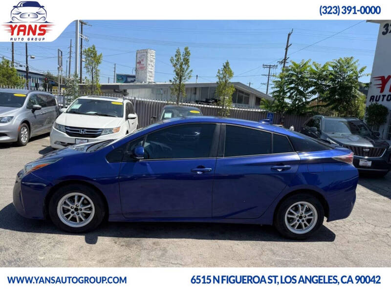 2017 Toyota Prius Three