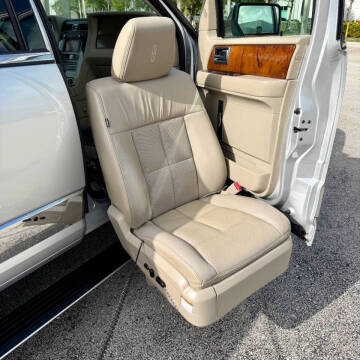 2011 Lincoln Navigator