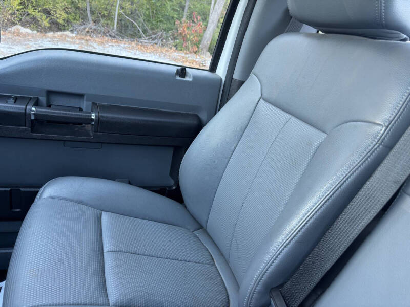 2013 Ford F-250 Super Duty XL