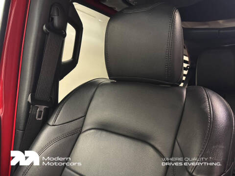 2020 Jeep Wrangler Unlimited Sahara Altitude