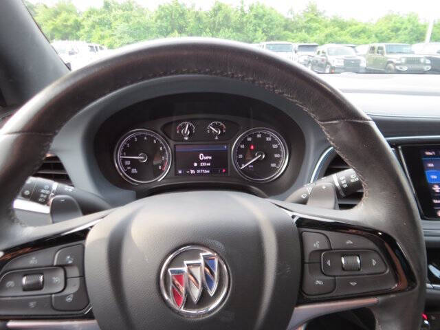 2023 Buick Enclave Essence