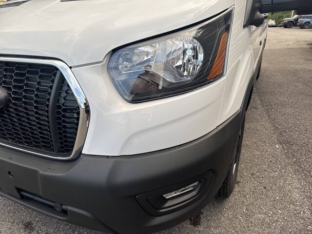 2025 Ford Transit 250