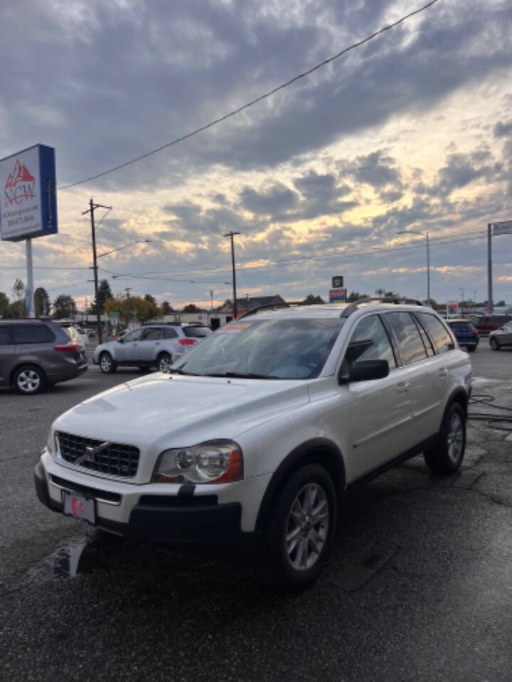 2006 Volvo XC90 for sale at NCW AUTO GROUP in Kennewick, WA