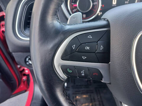 2015 Dodge Challenger SXT Plus