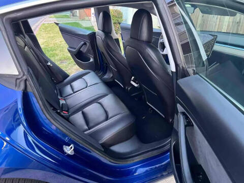 2020 Tesla Model 3 Long Range