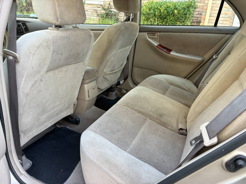 2007 Toyota Corolla LE