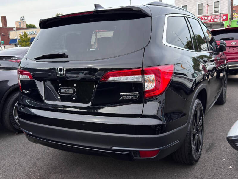 2022 Honda Pilot SE