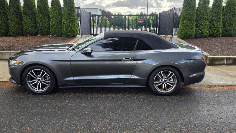 2016 Ford Mustang EcoBoost Premium