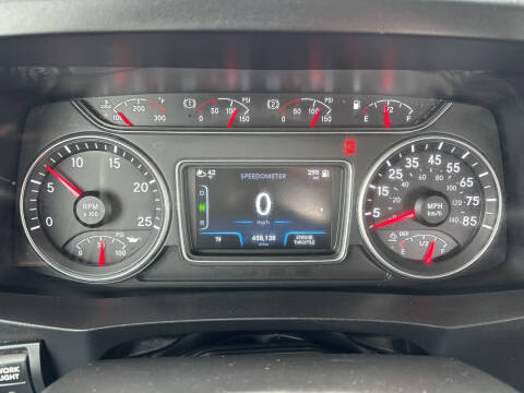 2021 International RH613