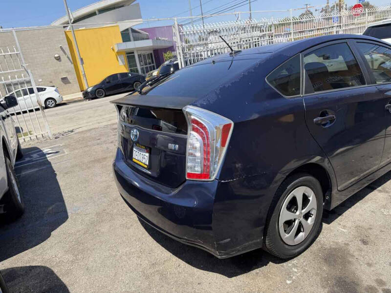 2014 Toyota Prius Three