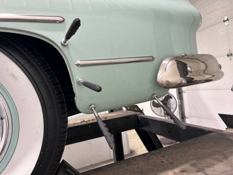 1954 Pontiac Chieftain