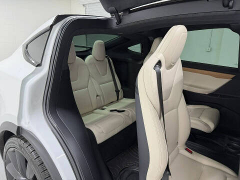2020 Tesla Model X Long Range Plus