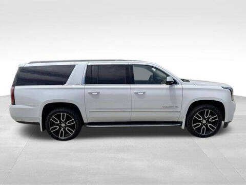 2017 GMC Yukon XL SLT