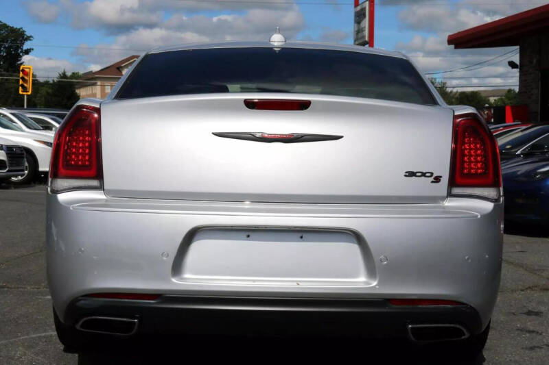 2021 Chrysler 300 S V6