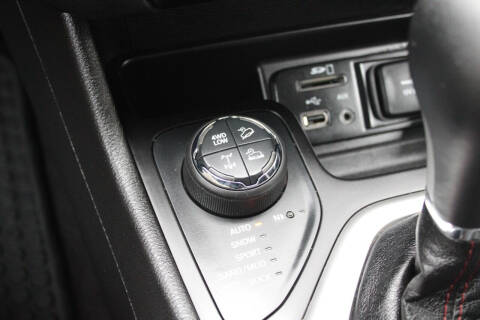 2017 Jeep Cherokee Trailhawk L Plus