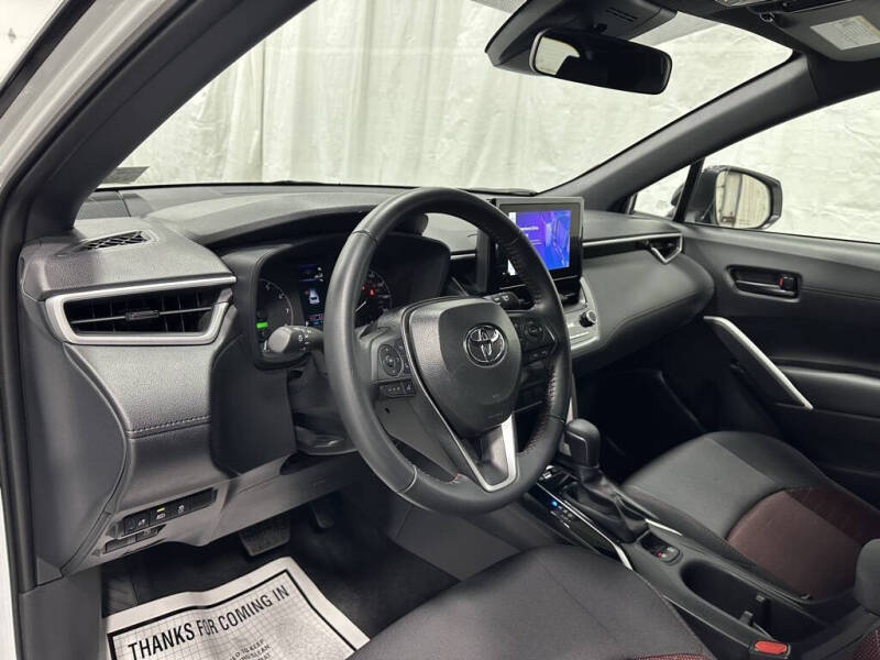 2025 Toyota Corolla Cross Hybrid Nightshade