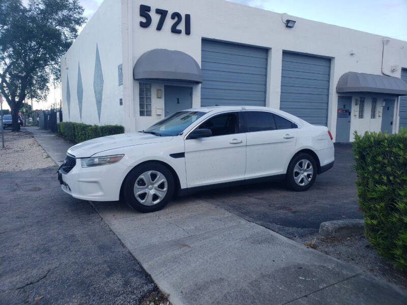 2015 Ford Taurus's photo
