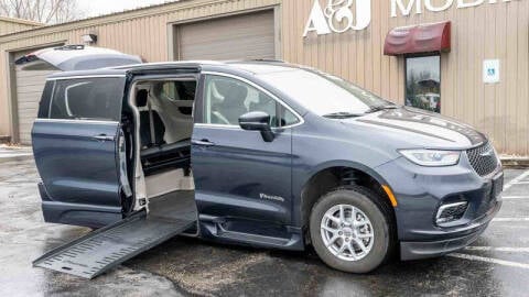 2021 Chrysler Pacifica for sale at A&J Mobility in Valders WI