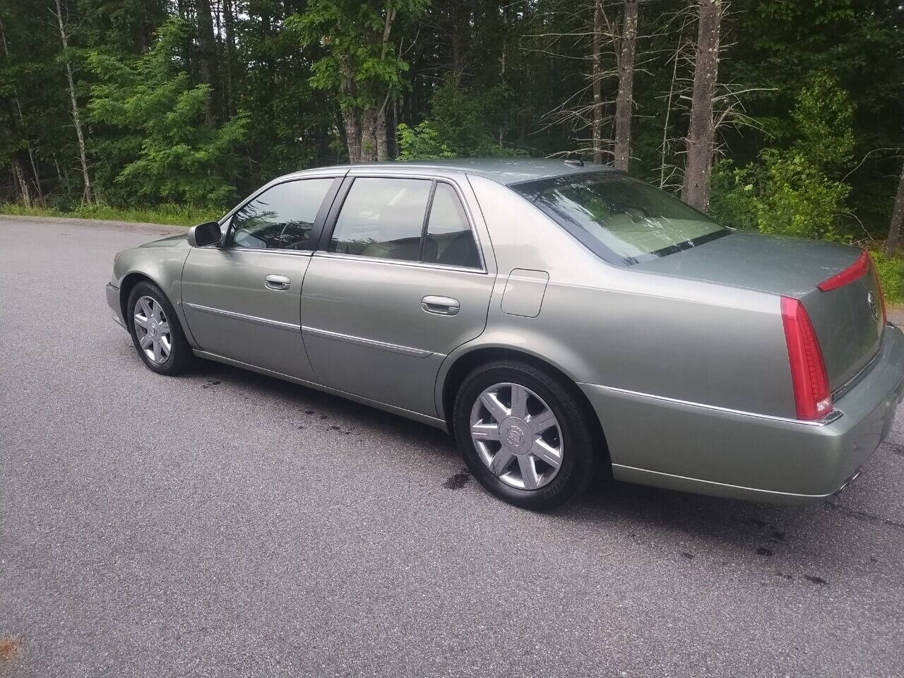 2006 Cadillac DTS for sale at NH Motorsports in Epsom, NH