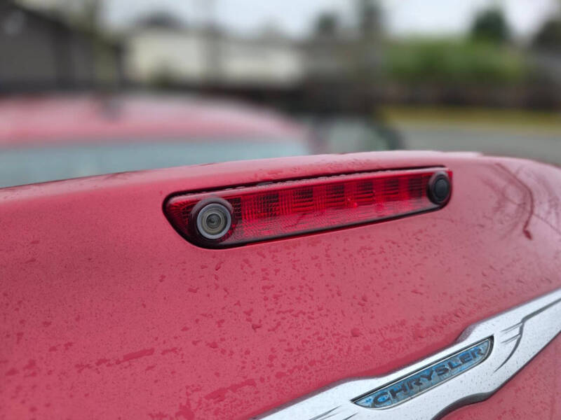 2012 Chrysler 300 Limited