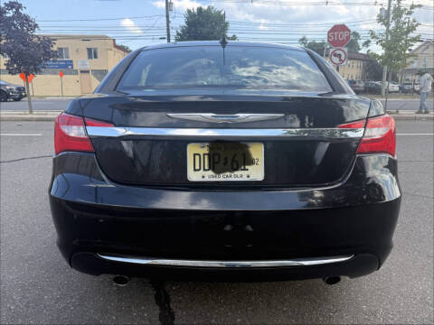 2012 Chrysler 200 Limited