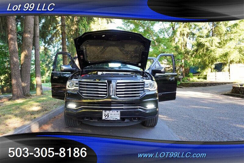 2017 Lincoln Navigator Select