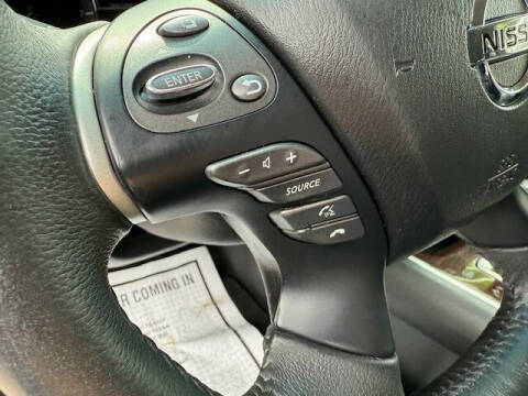 2015 Nissan Pathfinder SL