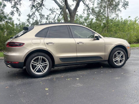 2017 Porsche Macan