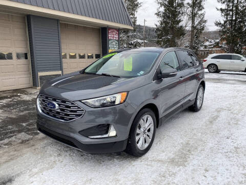 2023 Ford Edge Titanium