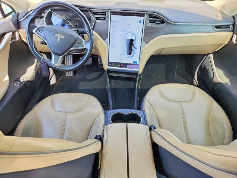 2014 Tesla Model S