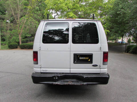 2011 Ford E-Series