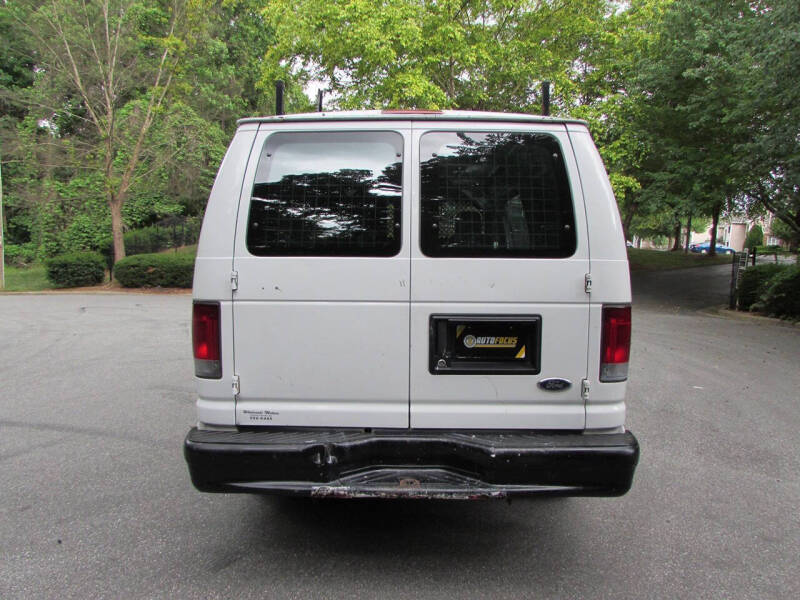 2011 Ford E-Series