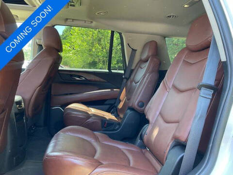 2019 Cadillac Escalade Luxury