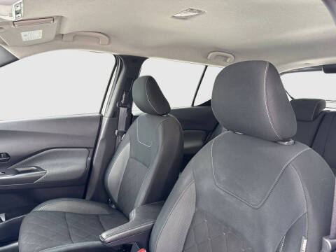 2020 Nissan Kicks S
