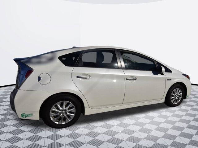 2015 Toyota Prius Plug-in Hybrid