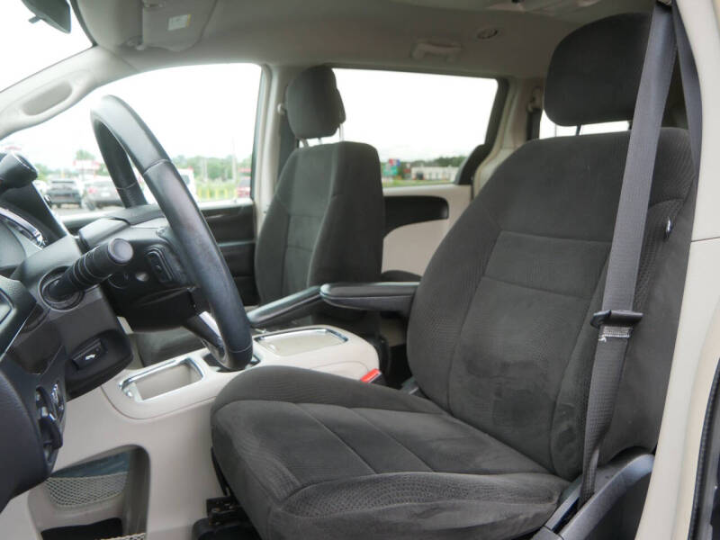 2012 Dodge Grand Caravan Crew