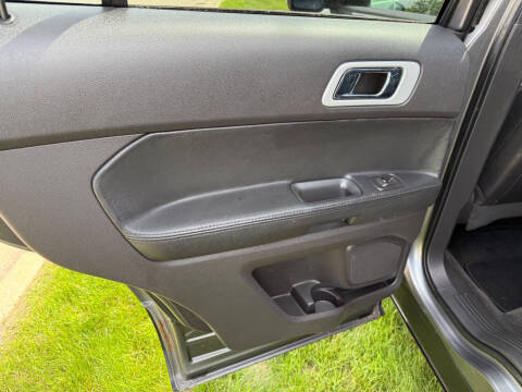 2012 Ford Explorer XLT