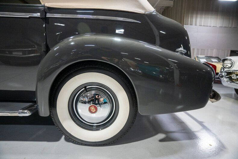 1940 Cadillac Series 75