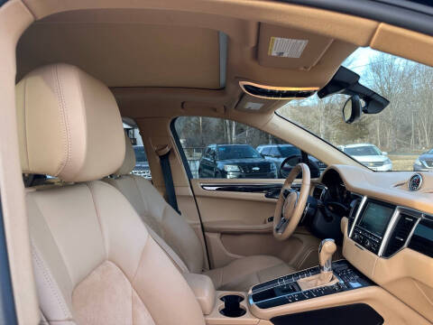 2016 Porsche Macan S