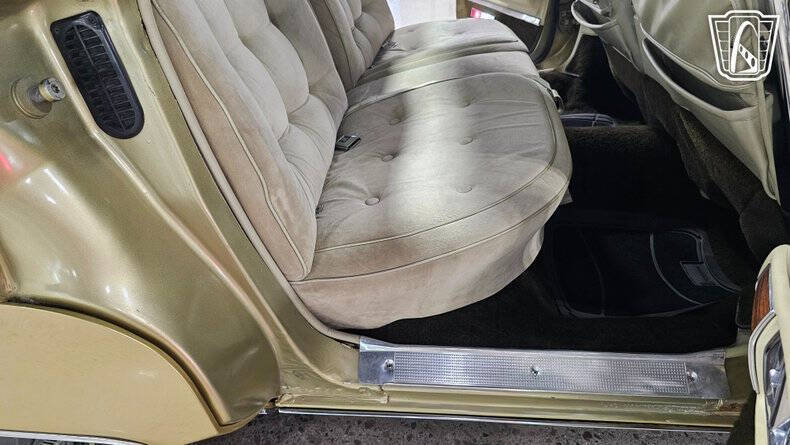 1972 Oldsmobile Ninety-Eight