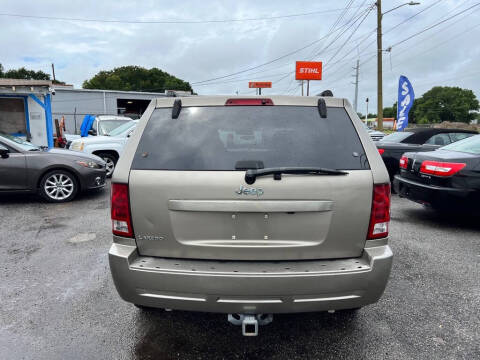 2006 Jeep Grand Cherokee Laredo