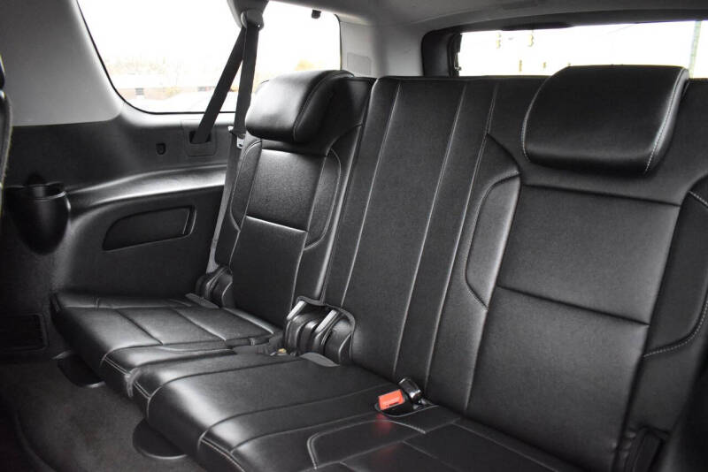 2017 Chevrolet Suburban LT