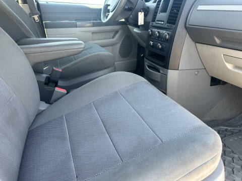 2009 Dodge Grand Caravan SE